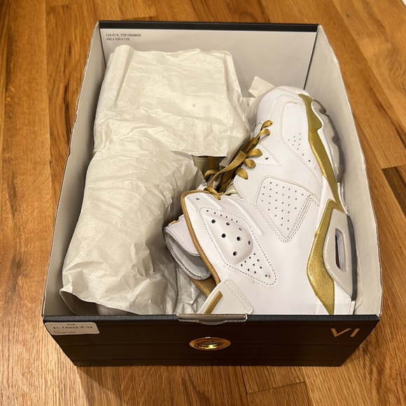 Jordan 6 Retro